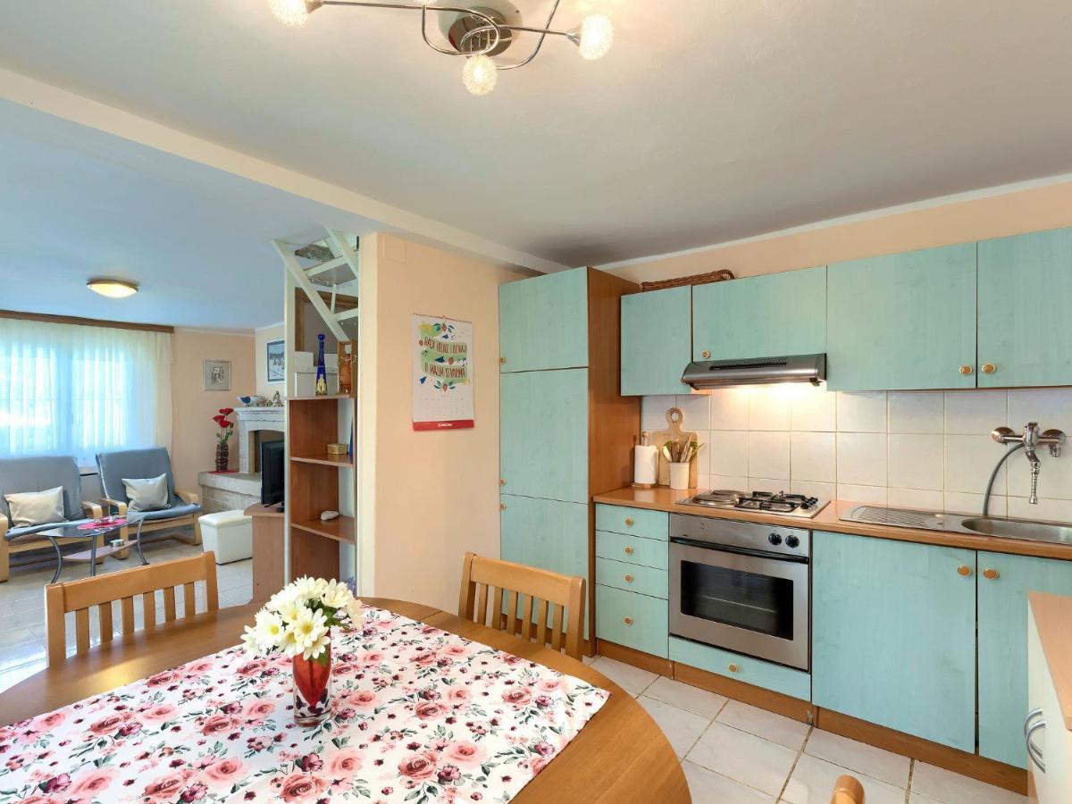 Holiday Home Lavanda - Roj453 By Interhome Žminj Екстериор снимка